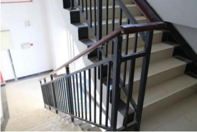 锦州锌钢楼梯扶手：优雅实用的双重特性